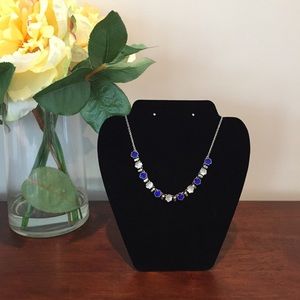 EUC Kendra Scott Tammy necklace in silver